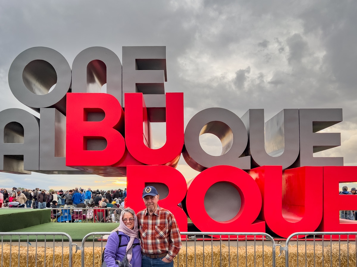 Hot Air Balloon Festivals Albuquerque International Balloon Fiesta 2022 selfie background